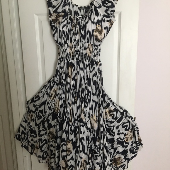 Dress - Picture 2 of 2